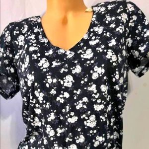 NWT VICTORIA’S SECRET PINK BLACK FLORAL TEE SZ L